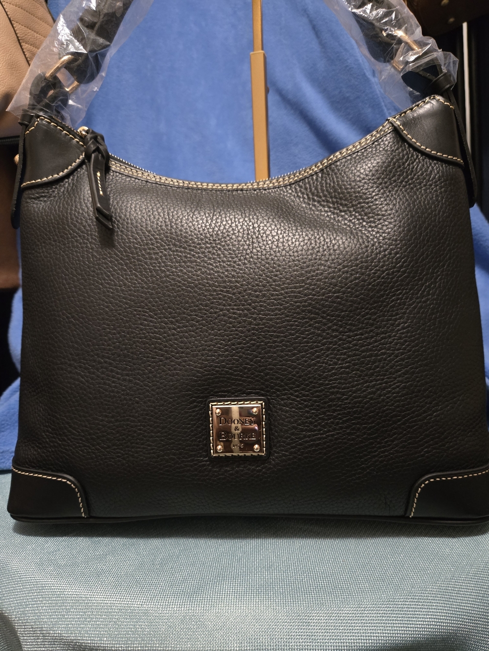 NWT. Dooney & Bourke Black Pebbled Leather Shoulder Hobo with Gold Plaque